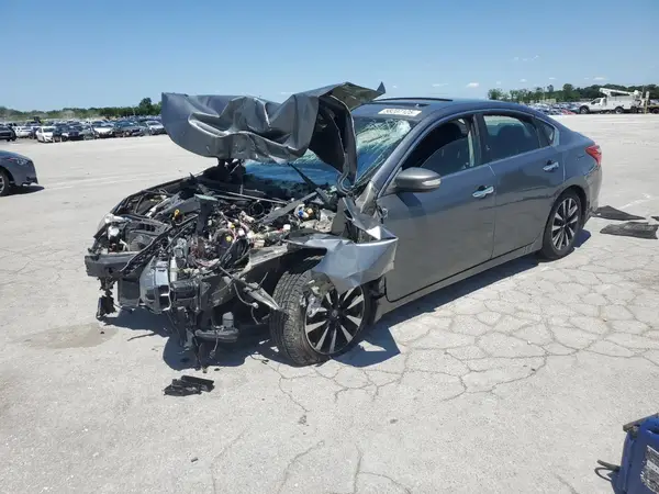 1N4AL3AP9HC488468 2017 NISSAN ALTIMA - Image 1