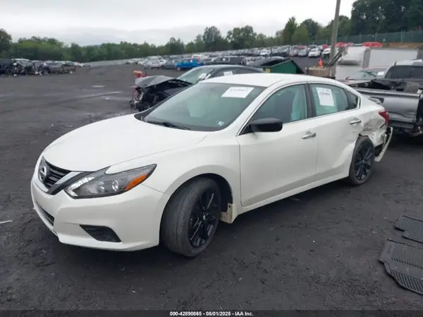 1N4AL3AP9HC488650 2017 NISSAN ALTIMA - Image 2