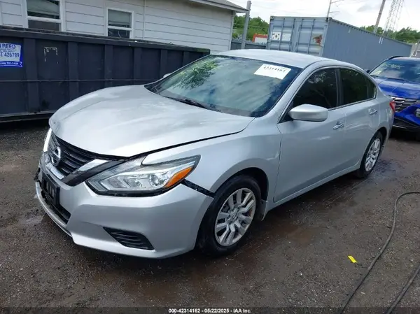 1N4AL3AP9HC488843 2017 NISSAN ALTIMA - Image 2