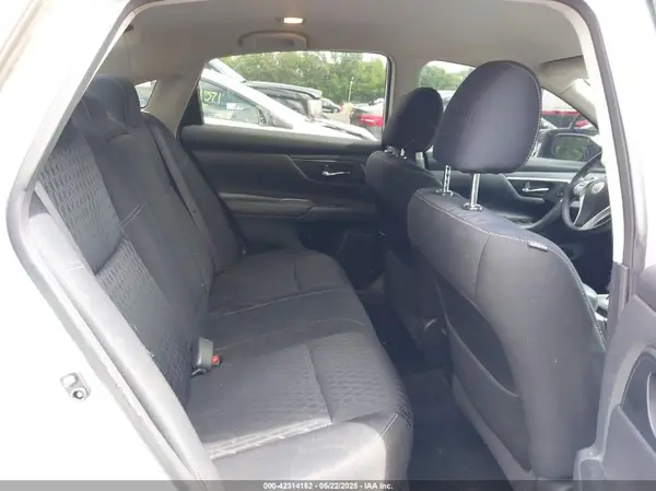 1N4AL3AP9HC488843 2017 NISSAN ALTIMA - Image 8