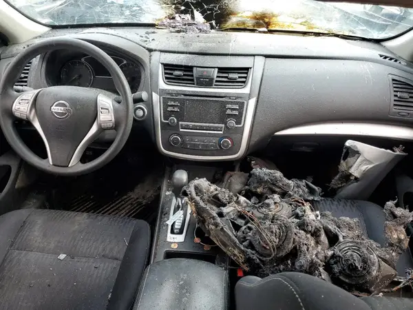 1N4AL3AP9HC492987 2017 NISSAN ALTIMA - Image 8