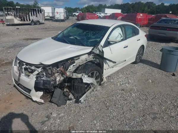 1N4AL3AP9HC494030 2017 NISSAN ALTIMA - Image 2