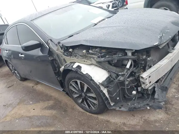 1N4AL3AP9HC495694 2017 NISSAN ALTIMA - Image 1