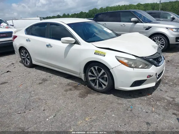 1N4AL3AP9HC499244 2017 NISSAN ALTIMA - Image 1