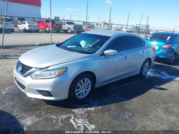 1N4AL3AP9HC940399 2017 NISSAN ALTIMA - Image 2