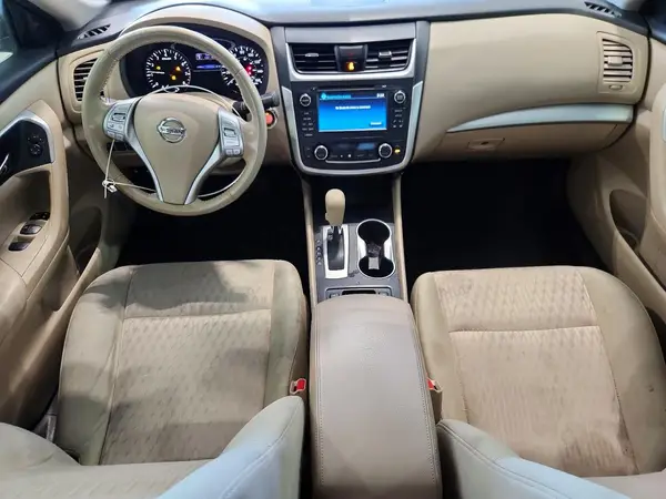 1N4AL3AP9HC940435 2017 NISSAN ALTIMA - Image 8