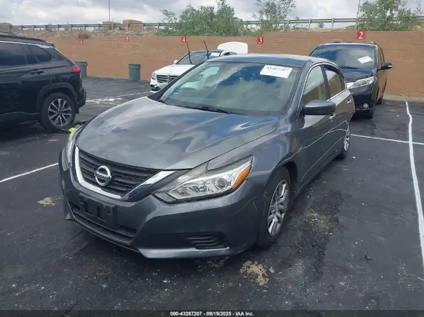1N4AL3AP9HN303808 2017 NISSAN ALTIMA - Image 2