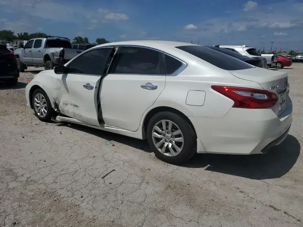 1N4AL3AP9HN305316 2017 NISSAN ALTIMA - Image 2