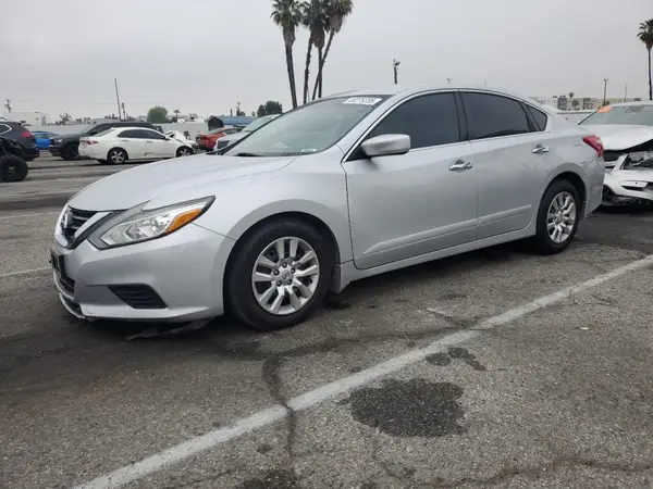 1N4AL3AP9HN305655 2017 NISSAN ALTIMA - Image 1