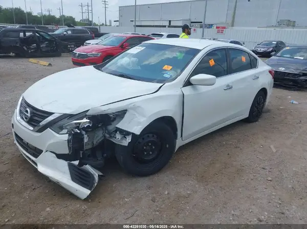 1N4AL3AP9HN310757 2017 NISSAN ALTIMA - Image 2