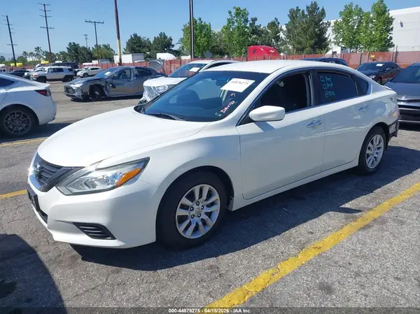 1N4AL3AP9HN311424 2017 NISSAN ALTIMA - Image 2