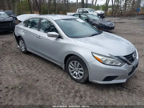 1N4AL3AP9HN319930 2017 NISSAN ALTIMA - Image 1