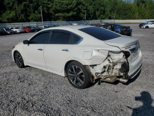 1N4AL3AP9HN320317 2017 NISSAN ALTIMA - Image 2