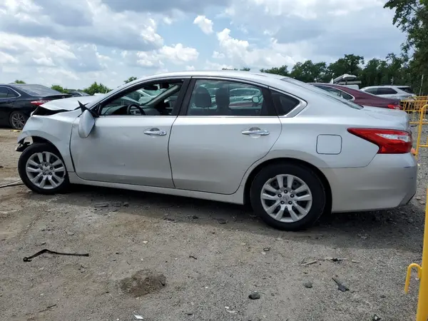 1N4AL3AP9HN321001 2017 NISSAN ALTIMA - Image 2