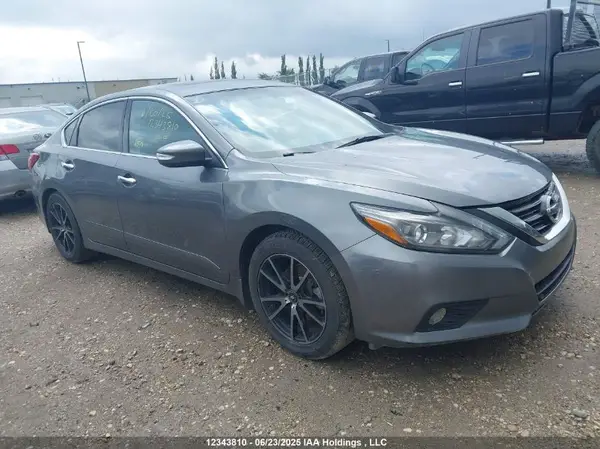 1N4AL3AP9HN321290 2017 NISSAN ALTIMA - Image 1