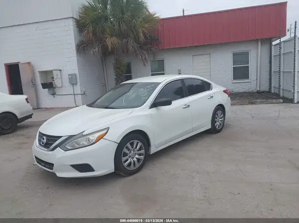 1N4AL3AP9HN322407 2017 NISSAN ALTIMA - Image 2