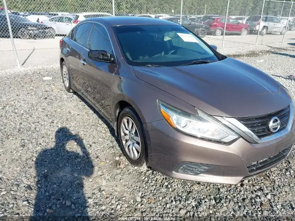 1N4AL3AP9HN322827 2017 NISSAN ALTIMA - Image 1
