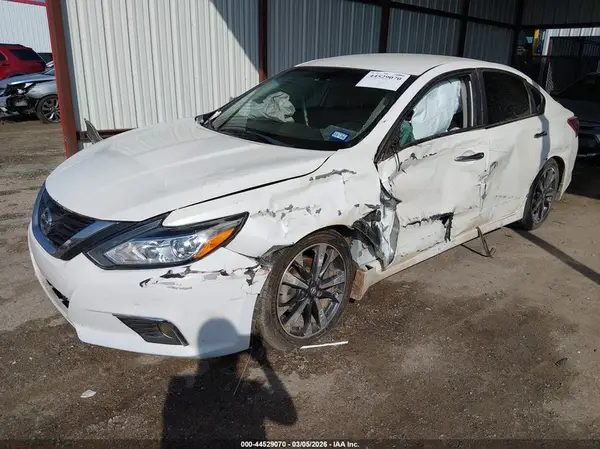 1N4AL3AP9HN324609 2017 NISSAN ALTIMA - Image 2