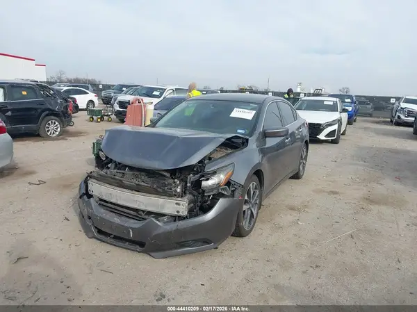 1N4AL3AP9HN326148 2017 NISSAN ALTIMA - Image 2