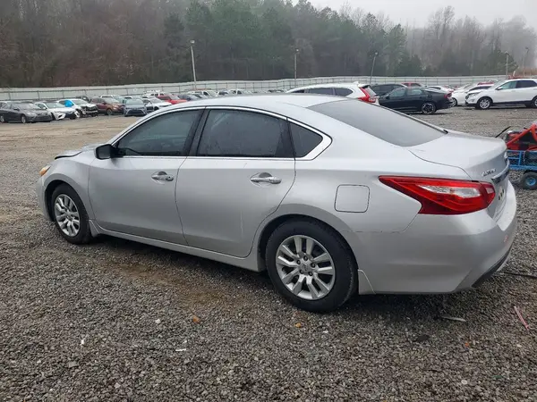 1N4AL3AP9HN327526 2017 NISSAN ALTIMA - Image 2