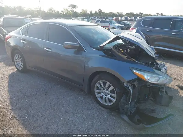 1N4AL3AP9HN328983 2017 NISSAN ALTIMA - Image 1