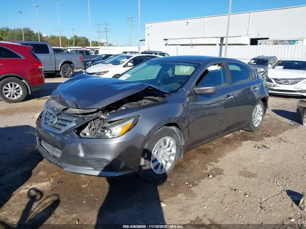 1N4AL3AP9HN341927 2017 NISSAN ALTIMA - Image 2