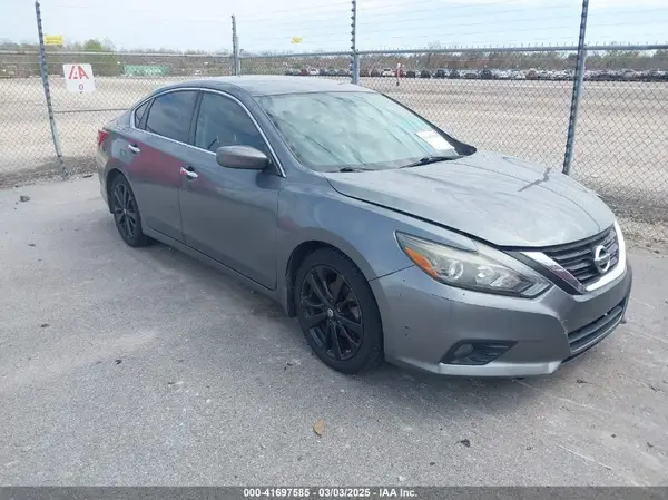 1N4AL3AP9HN348750 2017 NISSAN ALTIMA - Image 1