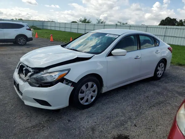 1N4AL3AP9HN350143 2017 NISSAN ALTIMA - Image 1