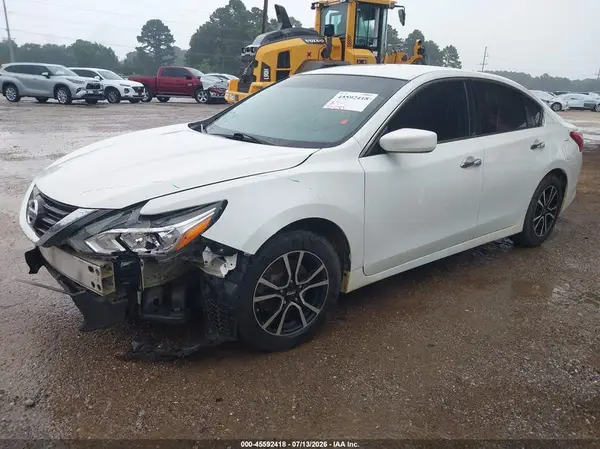 1N4AL3AP9HN350711 2017 NISSAN ALTIMA - Image 2