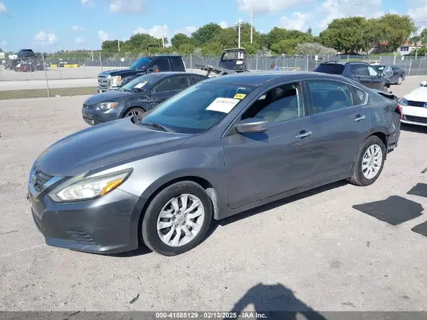 1N4AL3AP9HN352765 2017 NISSAN ALTIMA - Image 2
