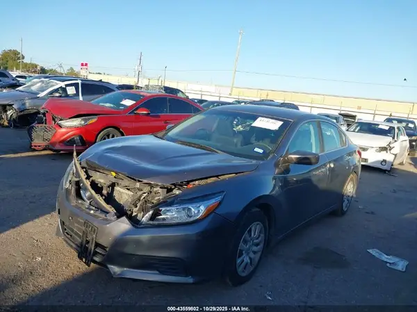 1N4AL3AP9HN353432 2017 NISSAN ALTIMA - Image 2