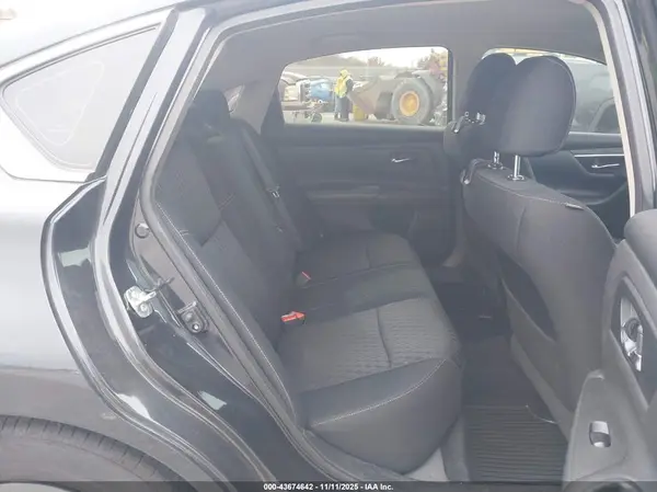 1N4AL3AP9HN355181 2017 NISSAN ALTIMA - Image 8