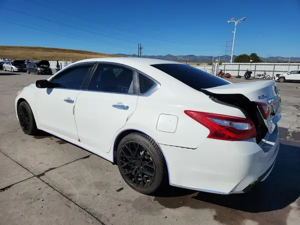 1N4AL3AP9HN356945 2017 NISSAN ALTIMA - Image 2