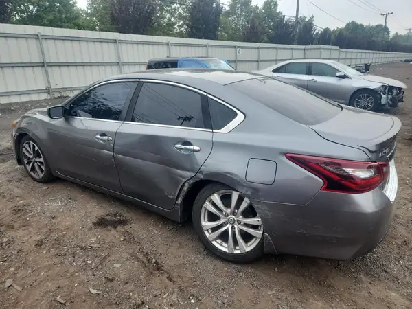 1N4AL3AP9HN357724 2017 NISSAN ALTIMA - Image 2