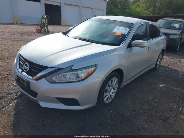 1N4AL3AP9HN358579 2017 NISSAN ALTIMA - Image 2