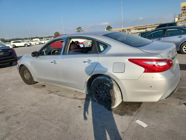 1N4AL3AP9HN360297 2017 NISSAN ALTIMA - Image 2