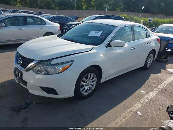1N4AL3AP9HN360879 2017 NISSAN ALTIMA - Image 2