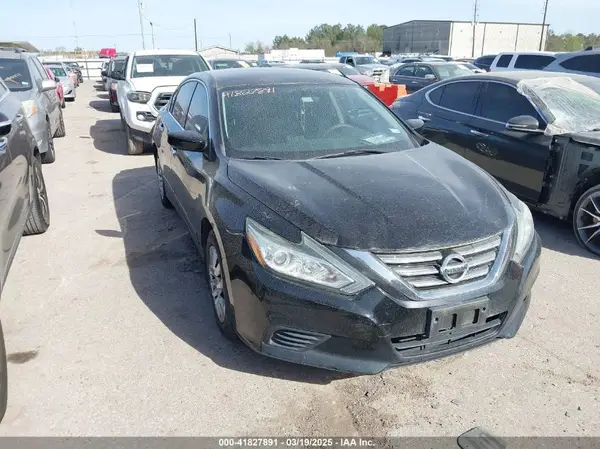 1N4AL3AP9HN361854 2017 NISSAN ALTIMA - Image 1