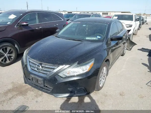 1N4AL3AP9HN361854 2017 NISSAN ALTIMA - Image 2