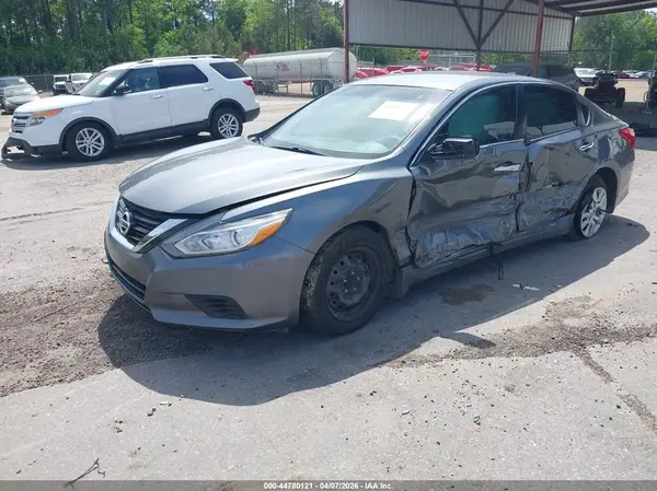 1N4AL3AP9HN364916 2017 NISSAN ALTIMA - Image 2