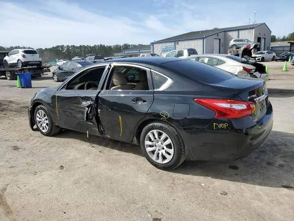 1N4AL3AP9HN365676 2017 NISSAN ALTIMA - Image 2
