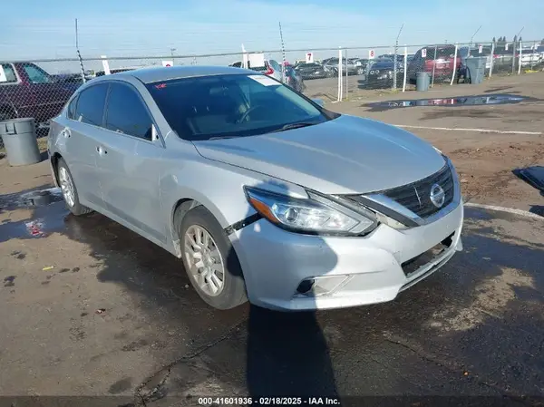 1N4AL3AP9HN366164 2017 NISSAN ALTIMA - Image 1
