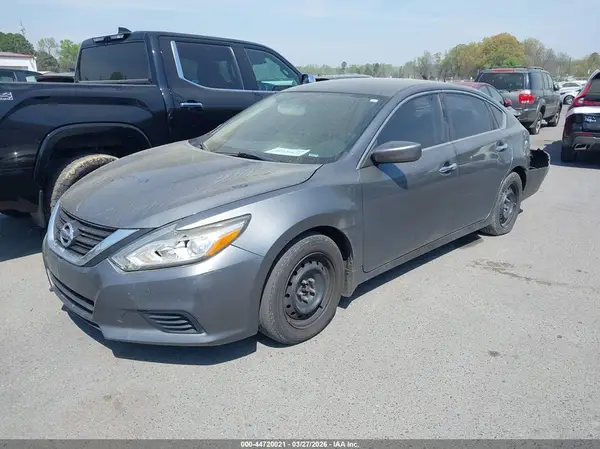 1N4AL3AP9JC100967 2018 NISSAN ALTIMA - Image 2