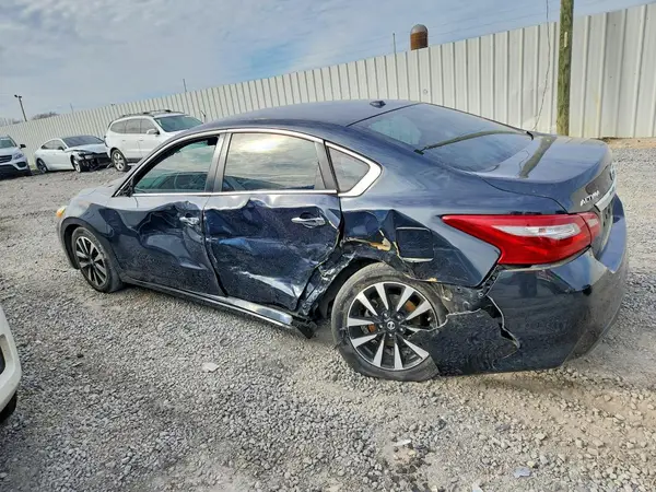1N4AL3AP9JC101665 2018 NISSAN ALTIMA - Image 2