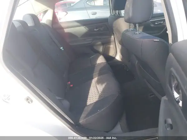 1N4AL3AP9JC103013 2018 NISSAN ALTIMA - Image 8