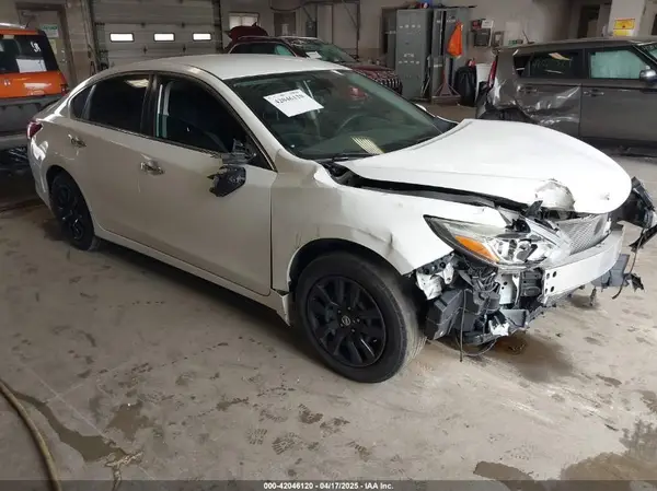 1N4AL3AP9JC103044 2018 NISSAN ALTIMA - Image 1