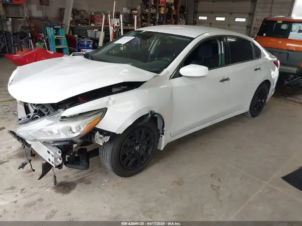 1N4AL3AP9JC103044 2018 NISSAN ALTIMA - Image 2