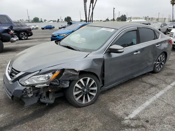 1N4AL3AP9JC105635 2018 NISSAN ALTIMA - Image 1