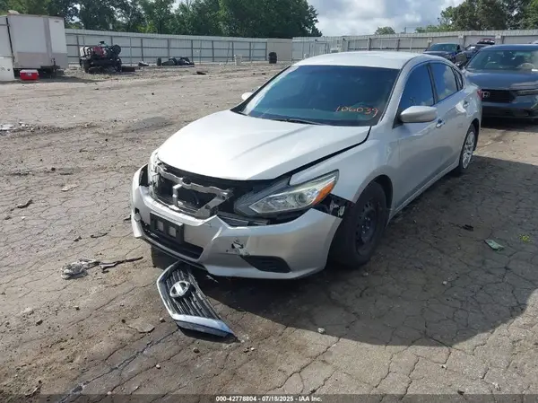 1N4AL3AP9JC106039 2018 NISSAN ALTIMA - Image 2