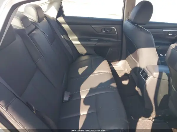1N4AL3AP9JC107188 2018 NISSAN ALTIMA - Image 8
